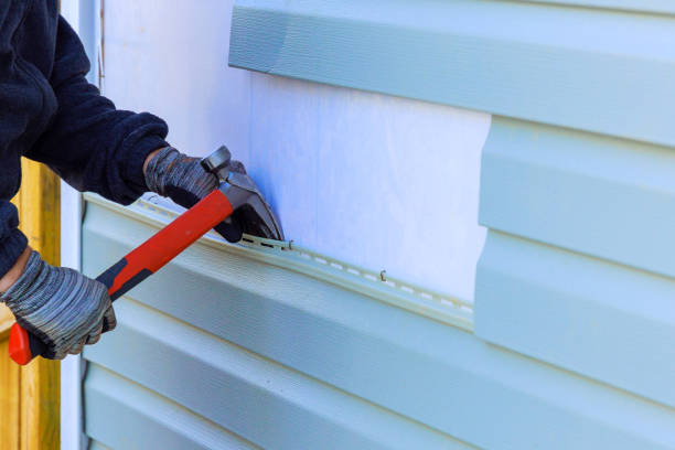 Reliable Emergency Siding Repair contractor in Franklin Park, IL by Creative Siding